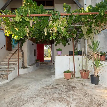 Marfo Natural Park Villa