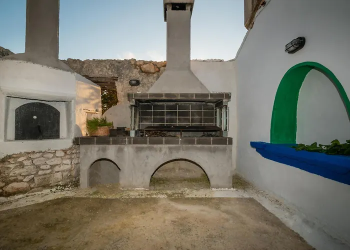 Vila Marfo Natural Park By 