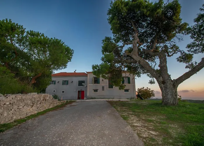 Vila Marfo Natural Park By 